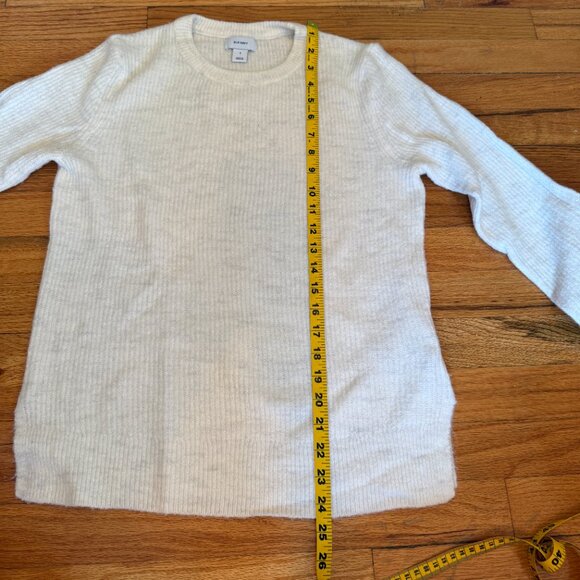 Old Navy Crew Neck Long Sleeve Light Marled Sweater with Split Hem - Picture 7 of 7